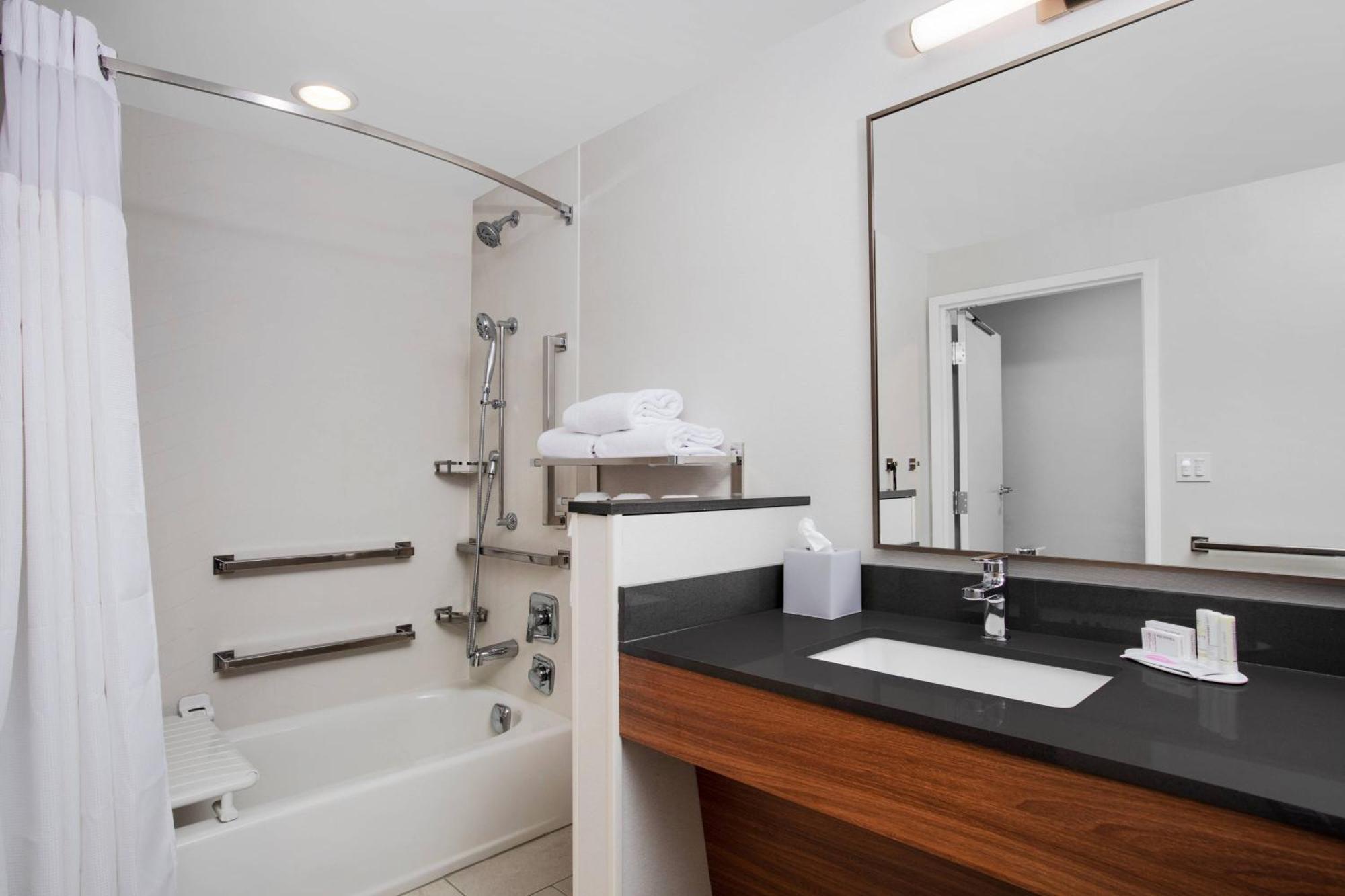 Fairfield By Marriott Inn & Suites Lebanon Near Expo Center 외부 사진